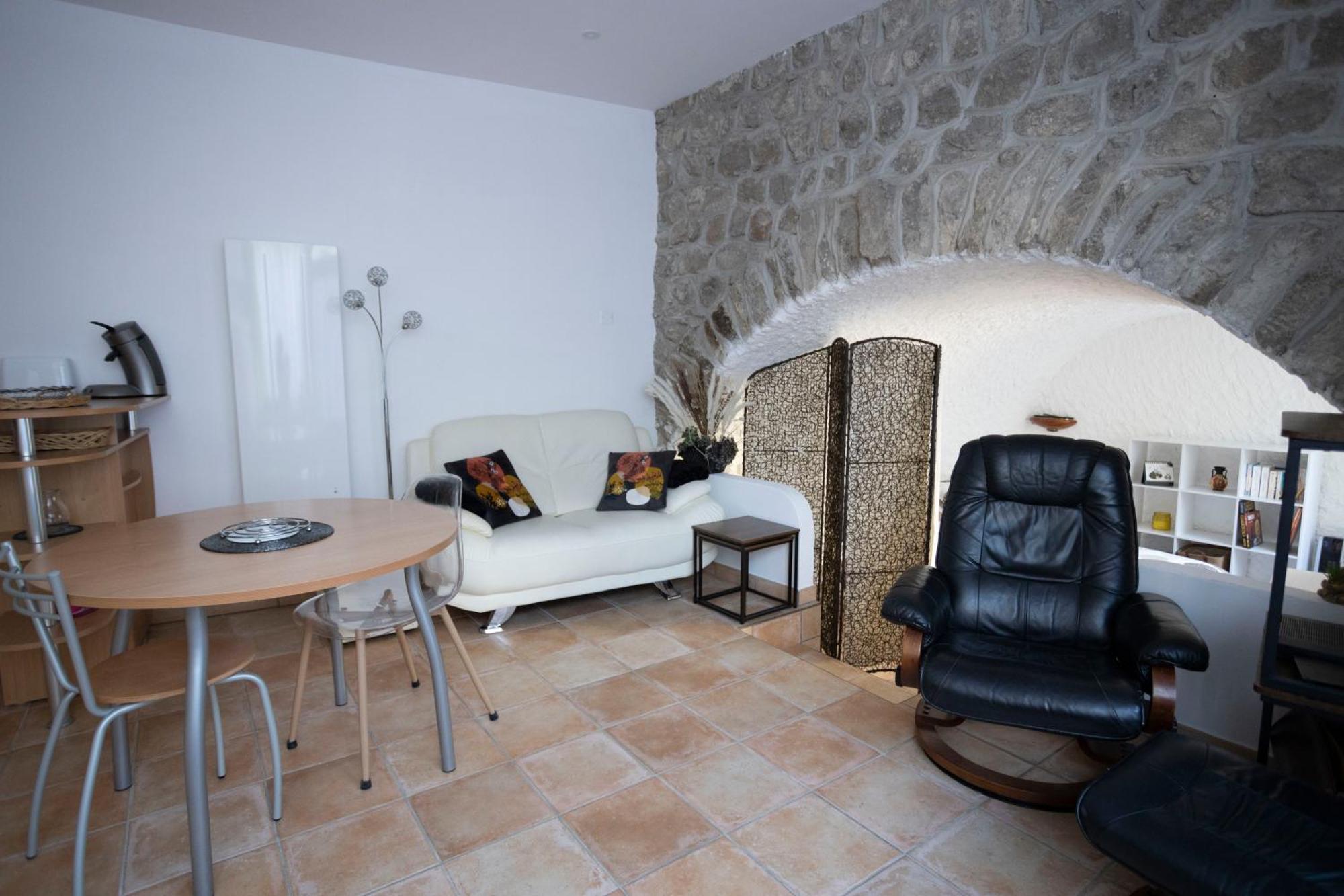 Le Studio Jaujac 外观 照片